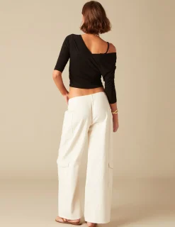 Nicoli T-shirts<BLACK STRAP ASYMMETRIC T-SHIRT Negros