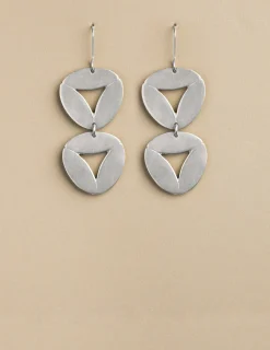 Nicoli Earrings<SILVER TRIANGLE EARRINGS Dorados