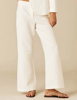 Nicoli Trousers<WHITE TEXTURED TROUSERS Blancos